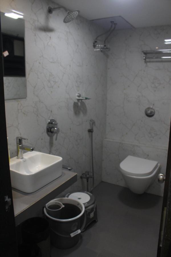 Hotel Park Inn Andheri West Bombay Eksteriør billede